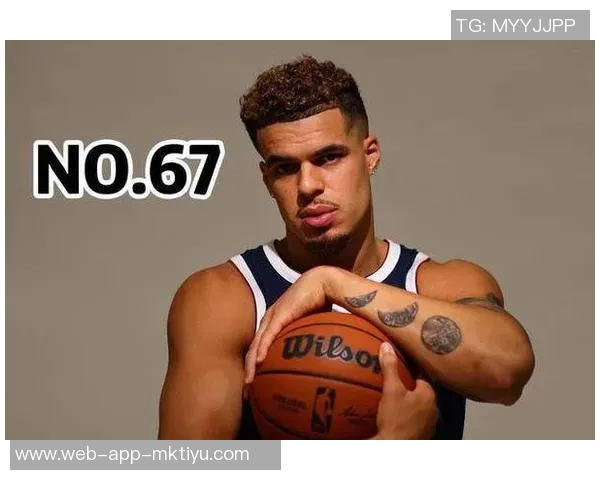 小迈克尔波特表现出色半场11投5中贡献14分三分球命中率高达50